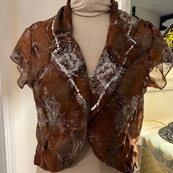 Bolero - Picture 1 of 4